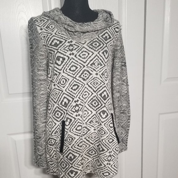 Scarf Neck Tunic Sweater - Picture 1 of 3